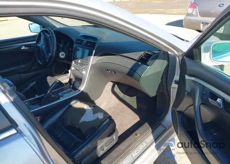 2005 Acura Tl из США, поврежденный, VIN 19UUA66245A040191